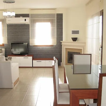 La Maison 2 וילה